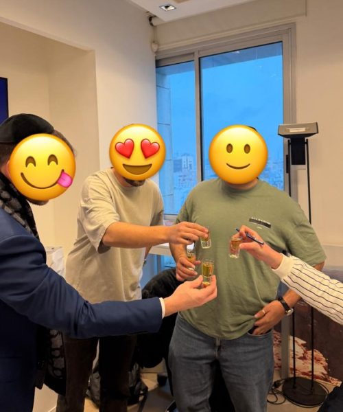 קבוצת רוכשים בירושלים